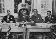Second International Astronautical Congress, London 1951, l to r, Hermann Oberth, Eugen Sänger, Arthur C. Clarke, Arthur V. Cleaver