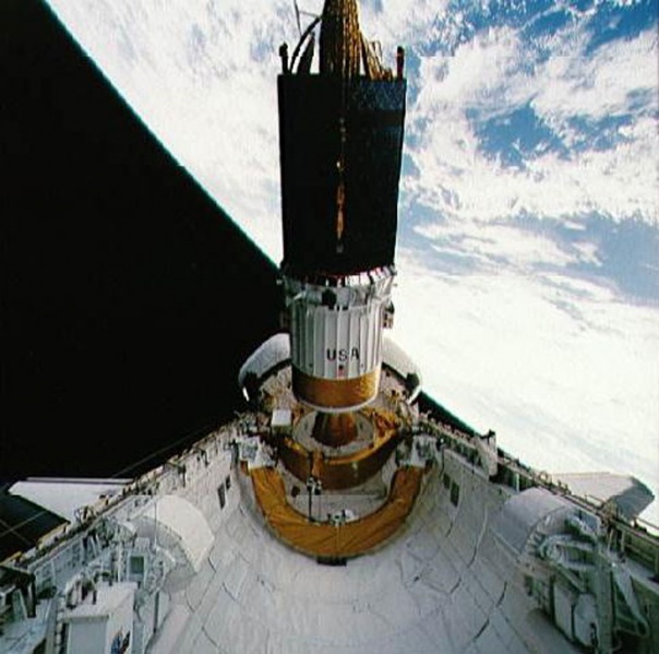 Image:TDRS STS-54.jpg