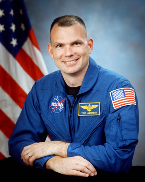 Image:Astronaut antonelli.jpg